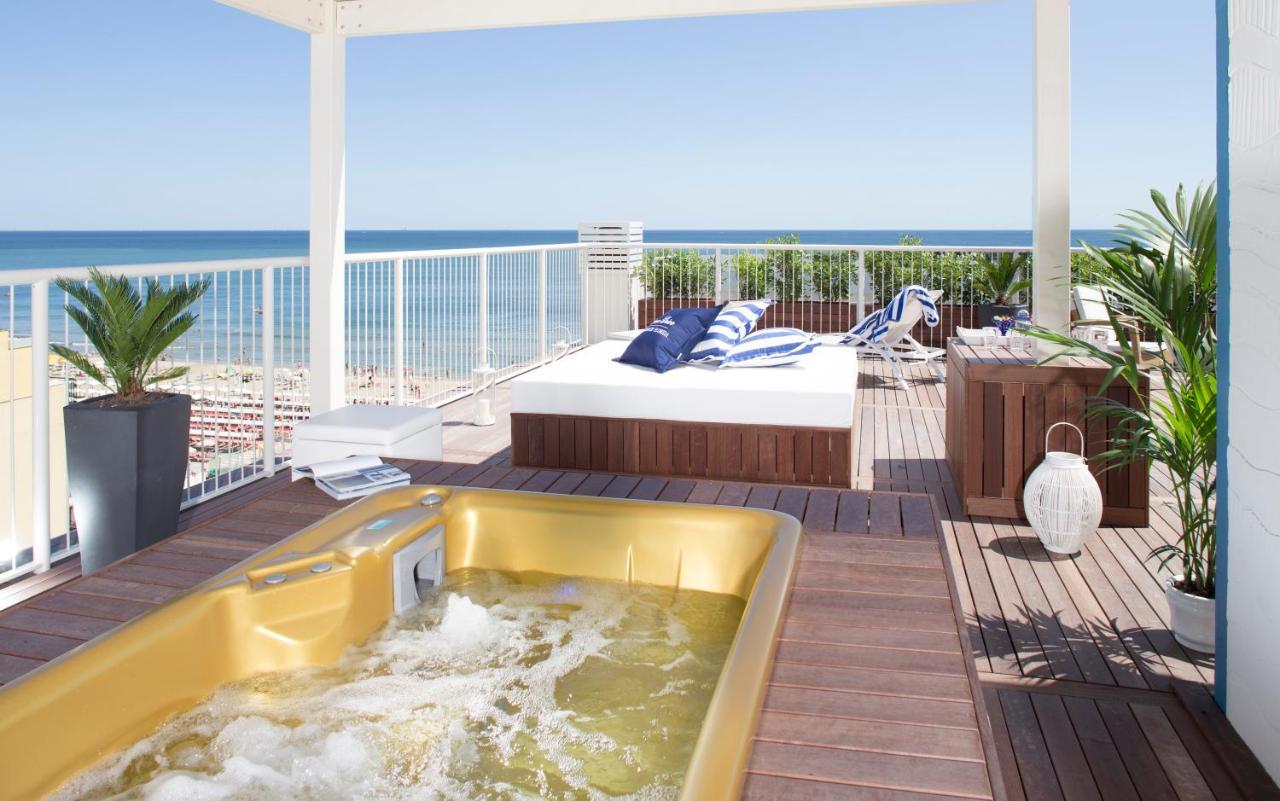 Hotel Apollo Riccione Esterno foto