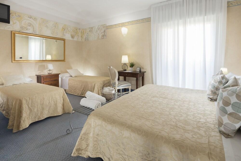 Hotel Apollo Riccione Esterno foto