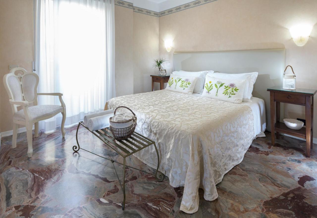 Hotel Apollo Riccione Esterno foto
