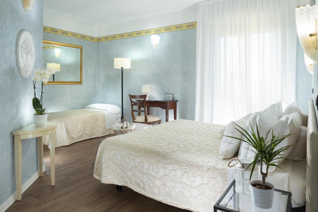 Hotel Apollo Riccione Esterno foto