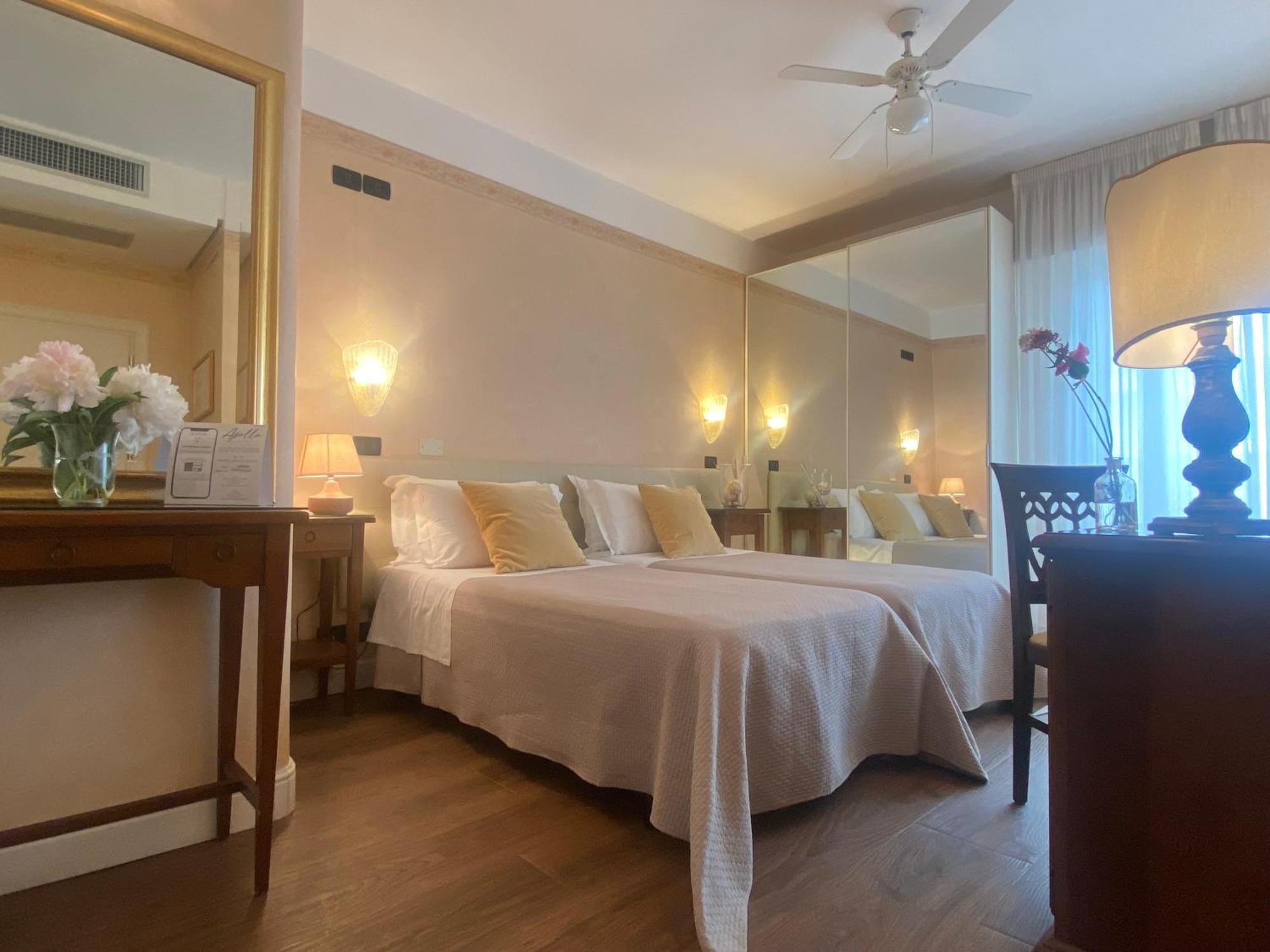 Hotel Apollo Riccione Esterno foto